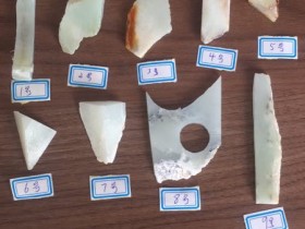 和田玉原石标本赠送了,欢迎领取,每人仅限领取一个