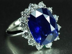 红宝石的姐妹石——蓝宝石