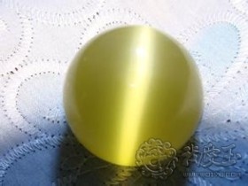 猫眼石有什么功效?