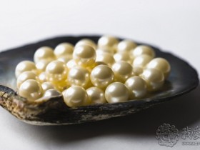 珍珠项链:珍珠会化?