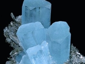 大牌御用宝石 海蓝宝的身世解迷