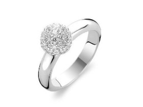 如何选择戒指指圈的大小