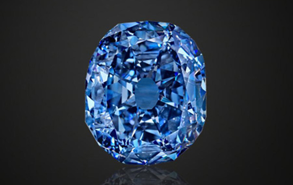 维特尔斯巴赫钻石(Wittelsbach Diamond ) 1640万美元.jpg