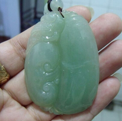 网购翡翠哪家好?让您知道网上买翡翠靠谱吗?