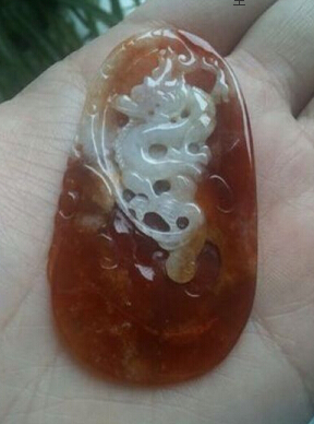网购翡翠哪家好?在网上翡翠店网购翡翠手镯是否靠谱