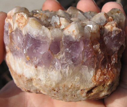 紫水晶的寓意是什么？紫水晶适合什么人带