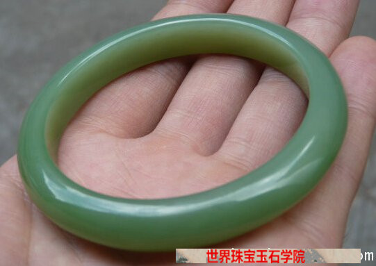 如何根据俄罗斯碧玉的特点鉴别新老坑碧玉料