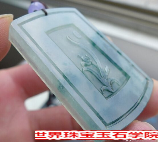 冰糯种翡翠好吗?普通的冰糯种翡翠多少钱