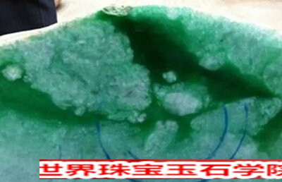 翡翠原石批发市场里面翡翠赌石的分类(二)