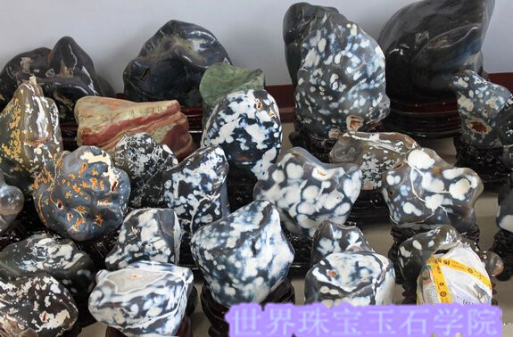 中国玛瑙批发市场有哪些?玛瑙原石批发市场地址