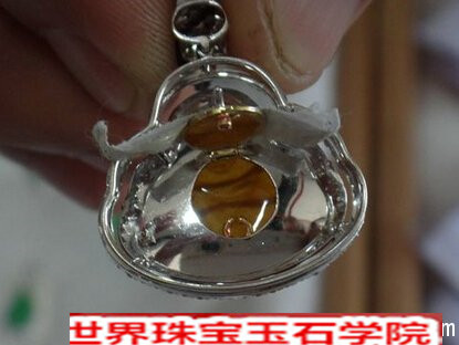 去瑞丽翡翠批发市场买翡翠看翡翠攻略(二)