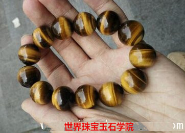 购买虎眼石时如何判断天然的黄虎睛石的质量好坏