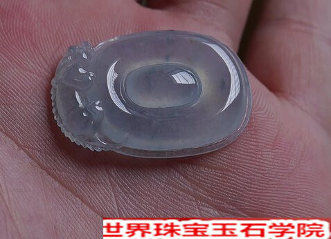 缅甸天然翡翠花件价格_天然a货翡翠吊坠价格多少钱?