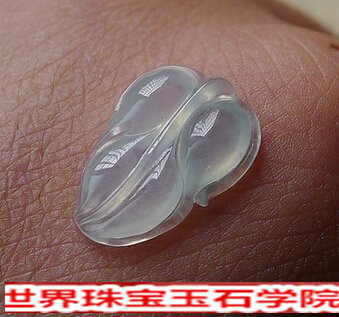 翡翠的价格怎么样?翡翠的价格与图片