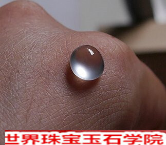 一万块的翡翠怎么样?一万左右的翡翠手镯图片