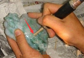 玉器怎样抛光?玉雕师给玉器抛光的过程