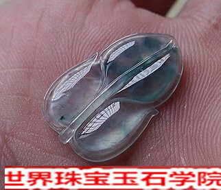 缅甸的天然冰种翡翠的市场价格及图片大全集