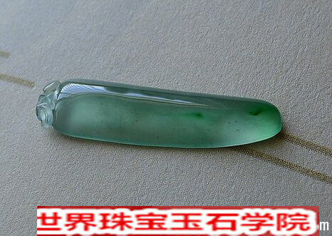 缅甸的天然冰种翡翠的市场价格及图片大全集