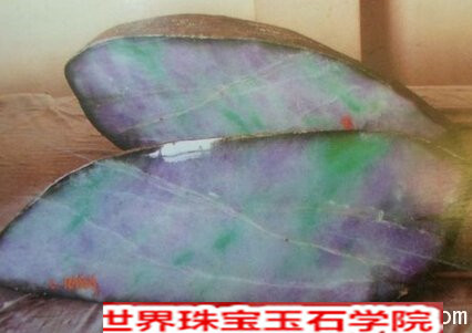 赌石秘诀_学习翡翠赌石技巧必须要知道的赌石秘籍