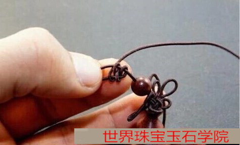 老师傅教你怎么给佛珠手链打结的方法图解