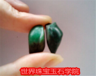赌石高手最喜欢的4种可赌性强出货高的翡翠赌石