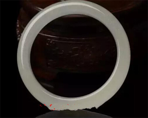玉石商家让你捡漏?你捡的是更大的亏本