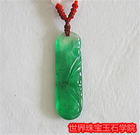 翡翠吊坠搭配什么链子才好看?翡翠吊坠搭配法大全图解