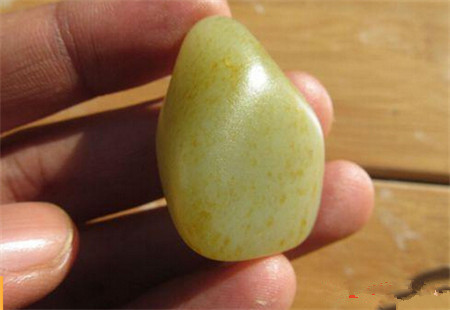 韩料是不是和田玉?用韩料的特征说话