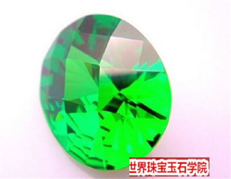 市场上那些类似翡翠的绿色宝石你有买错过吗?