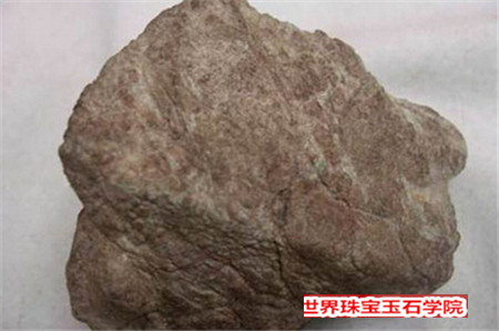 揭秘玉石市场最常见的十大翡翠原石造假方法