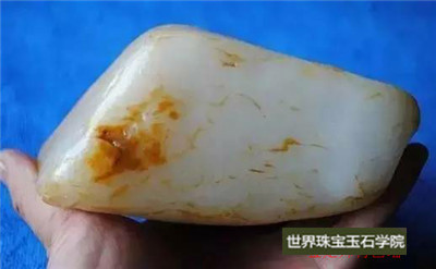 去新疆还能捡到玉石吗?新疆捡玉石的地方揭秘