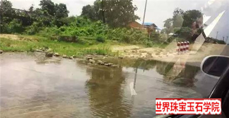 深入缅甸翡翠原石场口一路上真是步步惊心!