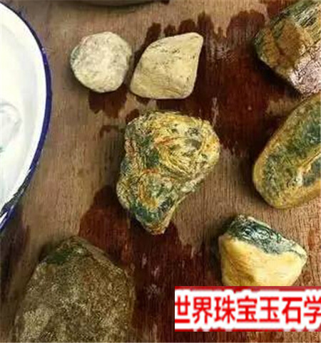 深入缅甸翡翠原石场口一路上真是步步惊心!