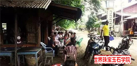 深入缅甸翡翠原石场口一路上真是步步惊心!