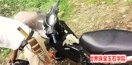 深入缅甸翡翠原石场口一路上真是步步惊心!