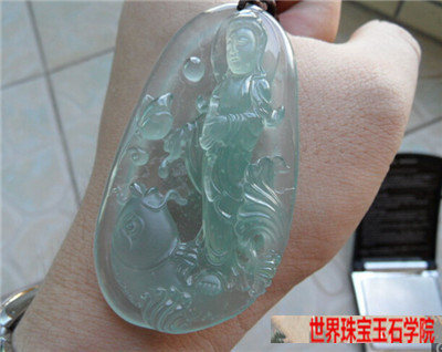 翡翠玉石价值不菲的原因主要体现在这几个方面!
