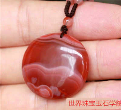 图说南红玛瑙满色和满肉的关系以及区别方法