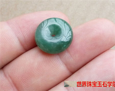 豆种翡翠的特征告诉你为什么豆种是中低档翡翠