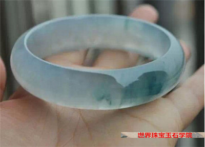 翡翠手镯价格和图片告诉你如何评估翡翠手镯价格