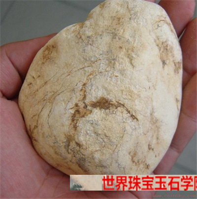 这年头靠翡翠赌石发财的几率有多大呢?