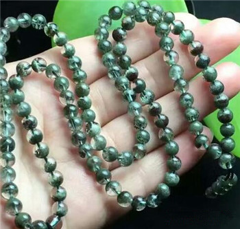 绿幽灵怎么分辨好坏?购买绿幽灵水晶辨别好坏的方法