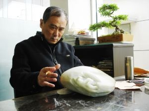 揭秘10年赌石鉴定经验技巧-让您火眼金睛看原石!从此不再上当!