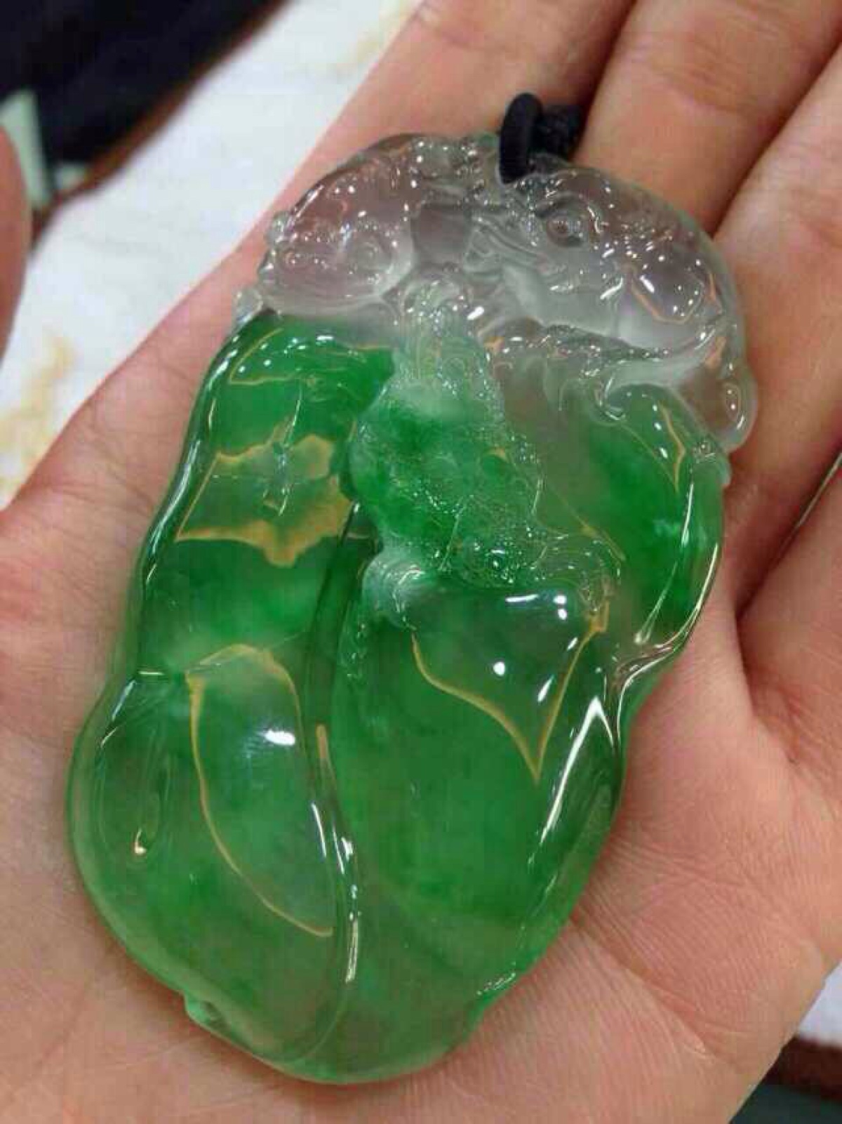翡翠是唯一一种不用重量来衡量其价值的宝石