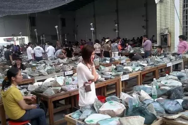 翡翠矿