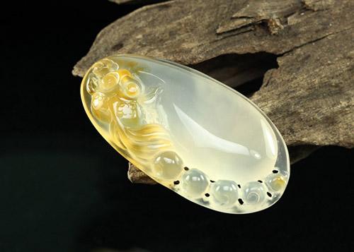 什么颜色的玉髓最值钱?玉髓和玉哪个值钱