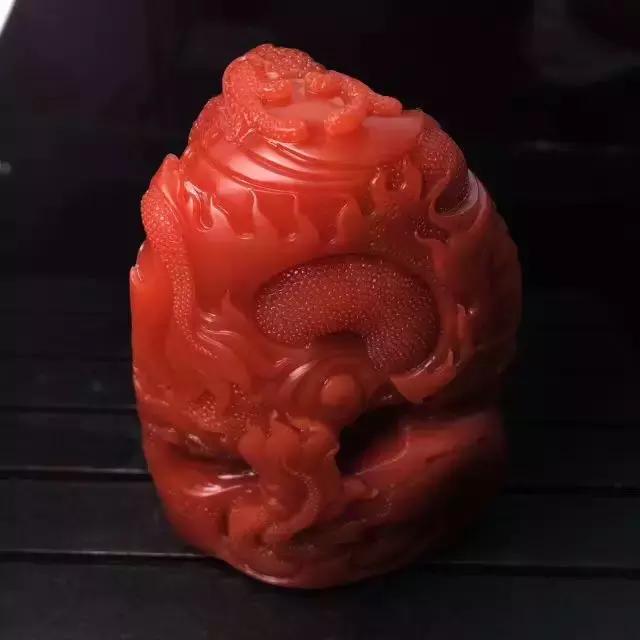 你无法拒绝南红 就像无法拒绝爱情