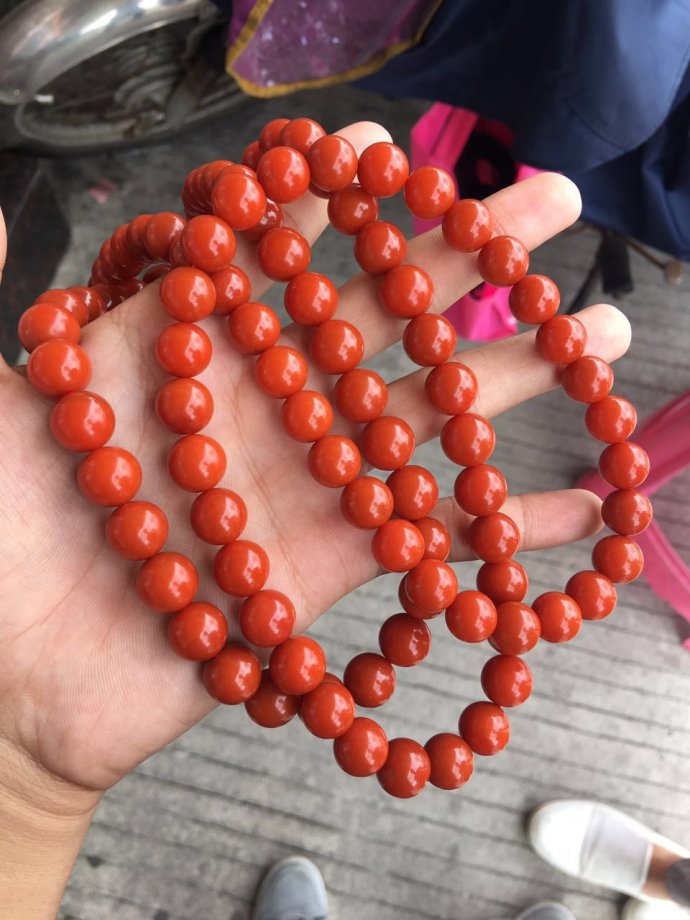 南红玛瑙这样戴，将会越来越细润 -玉器鉴定师培训核心内容