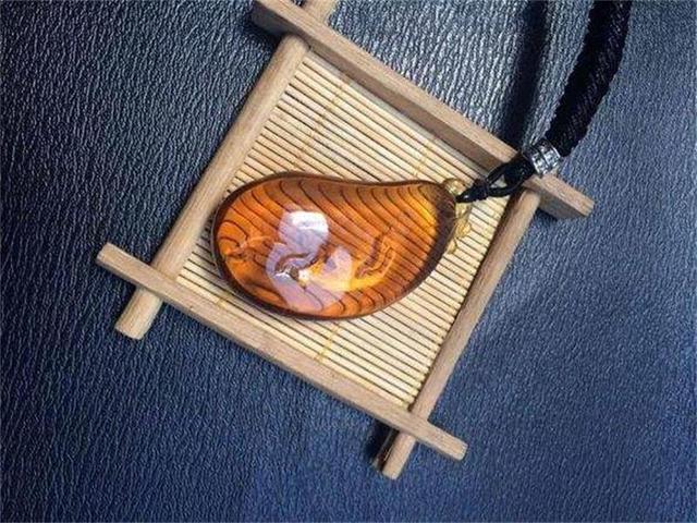 为什么天然虫珀的收藏价值如此高？
