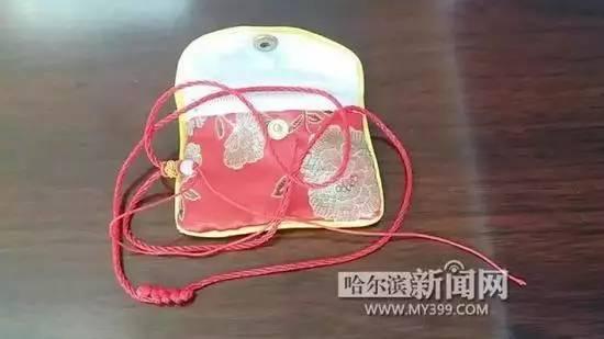 网购翡翠吊坠，花了4万，结果收到一根线……
