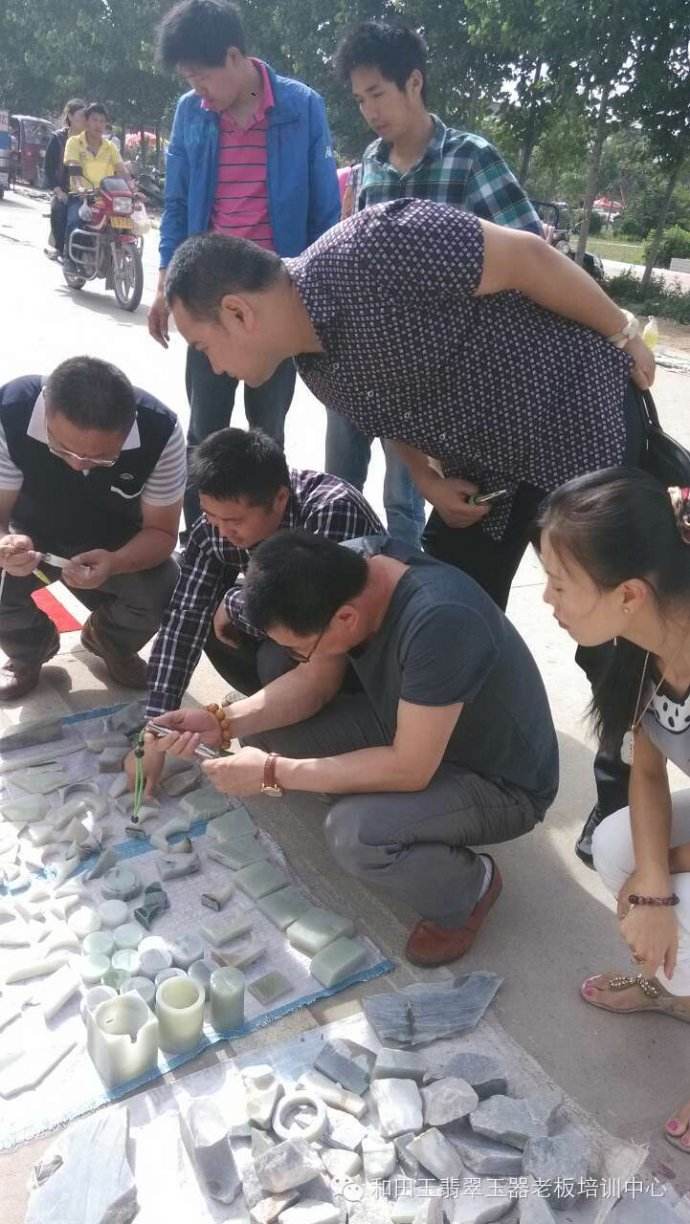 中国珠宝玉器鉴定师培训学院学校机构满意度排行榜